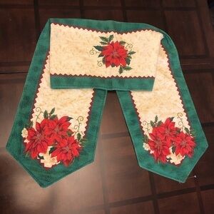 Christmas/ Holiday Poinsettia Dinning Table Runner